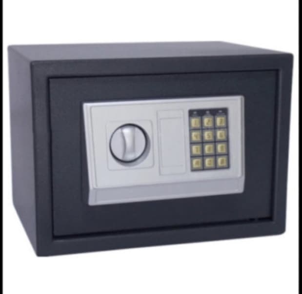 Sef za oružje nakit dimenzije 27/37/27 cm