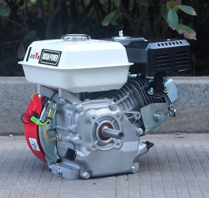 Zamjenski motor benzin 7.5 konja za frezu zabu motokultivator