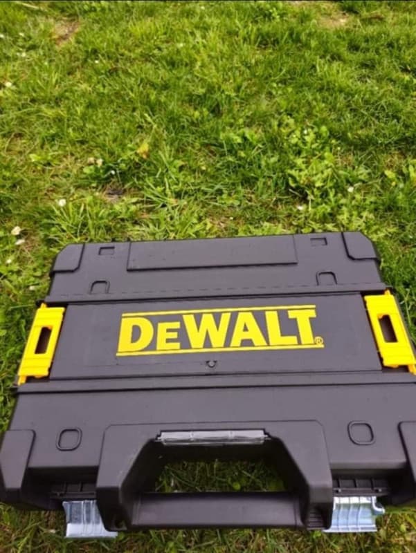 Laser nivelir dewalt 3