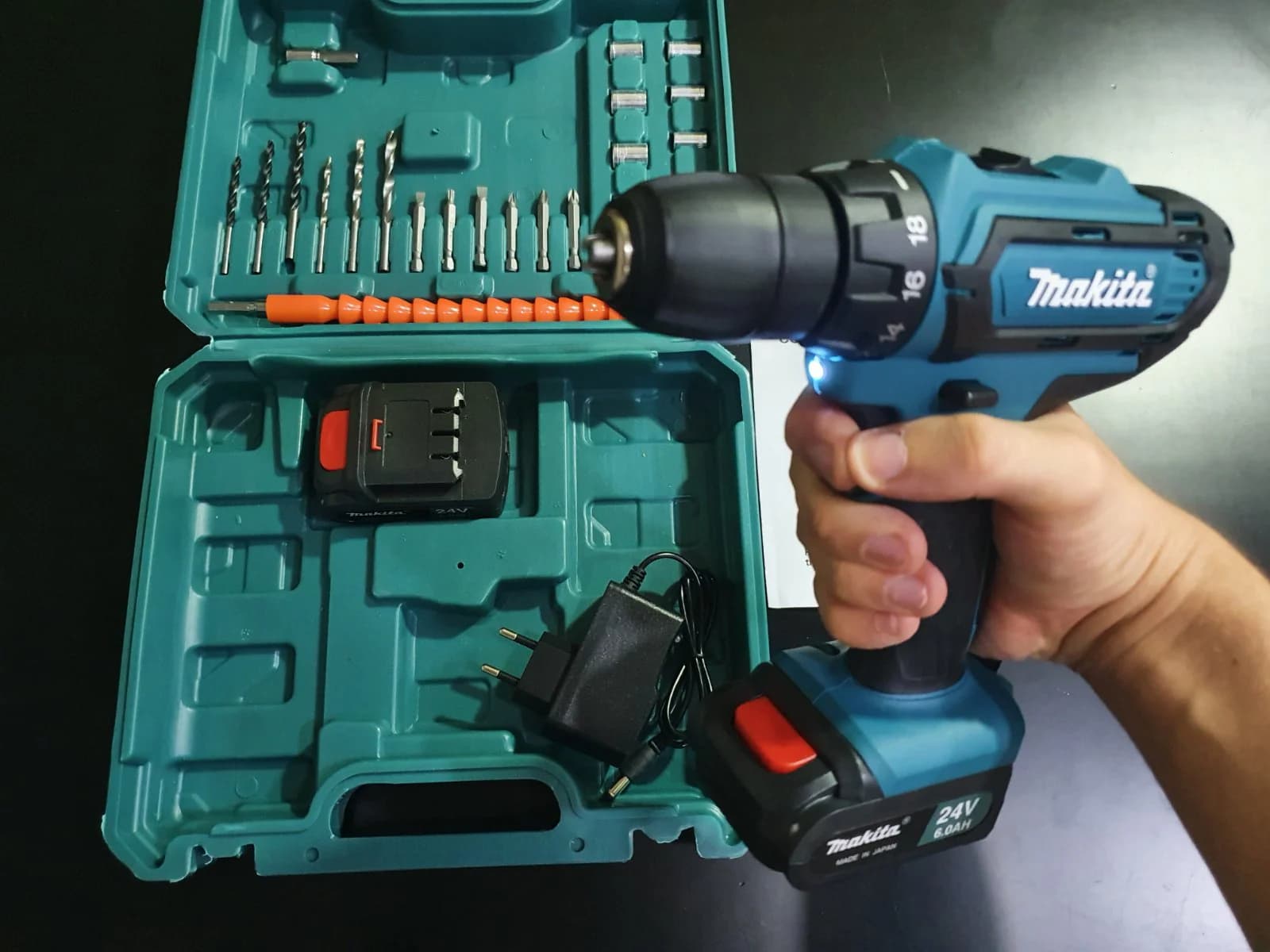 Aku srafilica / busiclica 88v sa set alatom